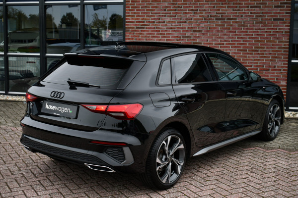 Audi A3 Sportback 40 TFSI e S-Line Pano ACC S-zetels 18inch Audi A3 Sportback 40 TFSI e S-Line Pano ACC S-zetels 18inch