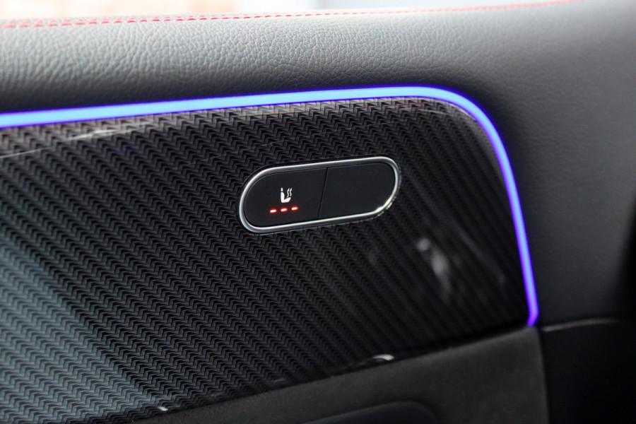 Mercedes-Benz B-Klasse 220 AMG Line Premium+ | Panoramadak | Augmented Reality | Advanced Sound System | Keyless Go | Cruise Control | Stoelverwarming | Dodehoekassistent | Nightpakket |