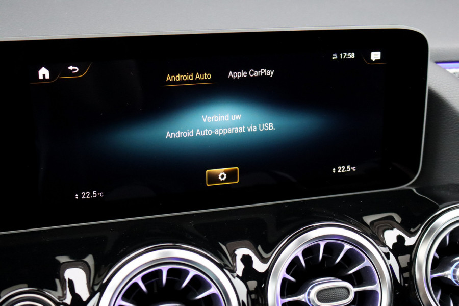 Mercedes-Benz B-Klasse 220 AMG Line Premium+ | Panoramadak | Augmented Reality | Advanced Sound System | Keyless Go | Cruise Control | Stoelverwarming | Dodehoekassistent | Nightpakket |