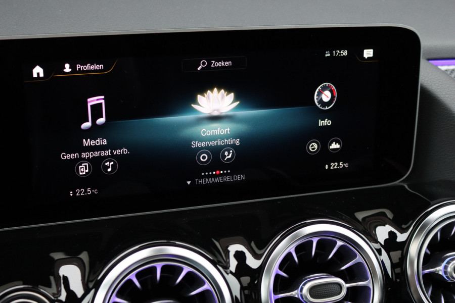 Mercedes-Benz B-Klasse 220 AMG Line Premium+ | Panoramadak | Augmented Reality | Advanced Sound System | Keyless Go | Cruise Control | Stoelverwarming | Dodehoekassistent | Nightpakket |