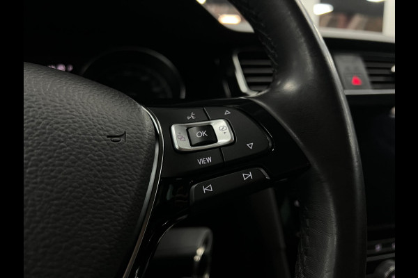Volkswagen Golf 1.5 TSI Highline IQ | Lane | Camera | ACC | Volkswagen Golf 1.5 TSI Highline IQ | Lane | Camera | ACC |