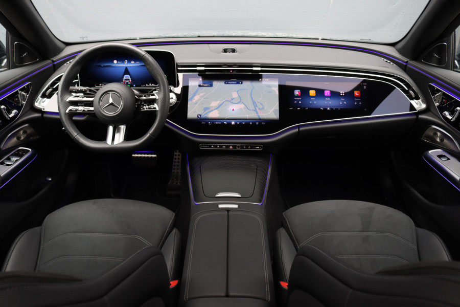Mercedes-Benz E-Klasse Estate 300 de 4MATIC AMG Line Aut9 | Hyperscreen | Distronic+ | Panoramadak | Burmester | Memory | Trekhaak | Digital Light | Keyless Go | Mercedes-Benz E-Klasse Estate 300 de 4MATIC AMG Line Aut9 | Hyperscreen | Distronic+ | Panoramadak | Burmester | Memory | Trekhaak | Digital Light | Keyless Go |