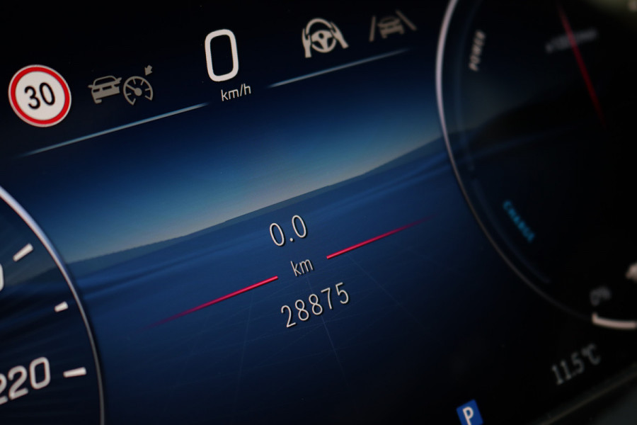 Mercedes-Benz E-Klasse Estate 300 de 4MATIC AMG Line Aut9 | Hyperscreen | Distronic+ | Panoramadak | Burmester | Memory | Trekhaak | Digital Light | Keyless Go | Mercedes-Benz E-Klasse Estate 300 de 4MATIC AMG Line Aut9 | Hyperscreen | Distronic+ | Panoramadak | Burmester | Memory | Trekhaak | Digital Light | Keyless Go |