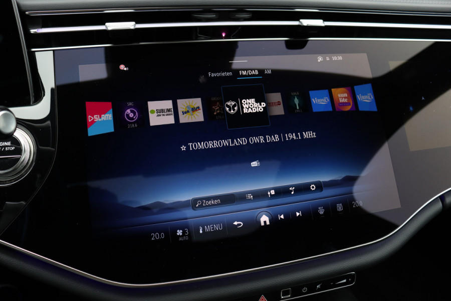 Mercedes-Benz E-Klasse Estate 300 de 4MATIC AMG Line Aut9 | Hyperscreen | Distronic+ | Panoramadak | Burmester | Memory | Trekhaak | Digital Light | Keyless Go | Mercedes-Benz E-Klasse Estate 300 de 4MATIC AMG Line Aut9 | Hyperscreen | Distronic+ | Panoramadak | Burmester | Memory | Trekhaak | Digital Light | Keyless Go |