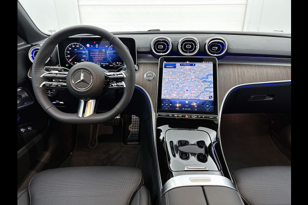 Mercedes-Benz C-Klasse 300 e Business Solution AMG | Multicontourstoelen voor | Burmester® 3D surround sound system | AIR BALANCE pakket | Winter pakket | Stoelventilatie/- verwarming voor | Walnotenhout |