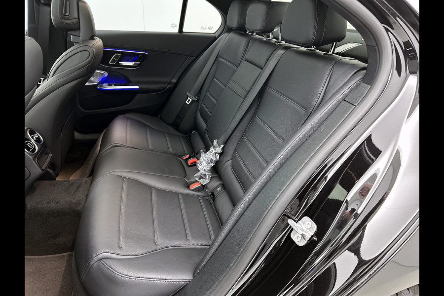 Mercedes-Benz C-Klasse 300 e Business Solution AMG | Multicontourstoelen voor | Burmester® 3D surround sound system | AIR BALANCE pakket | Winter pakket | Stoelventilatie/- verwarming voor | Walnotenhout |