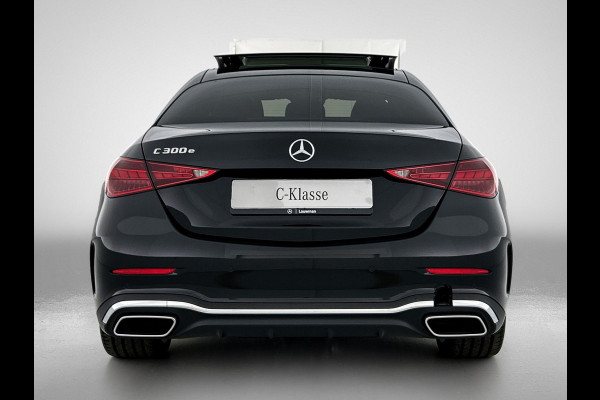 Mercedes-Benz C-Klasse 300 e Business Solution AMG | Multicontourstoelen voor | Burmester® 3D surround sound system | AIR BALANCE pakket | Winter pakket | Stoelventilatie/- verwarming voor | Walnotenhout |