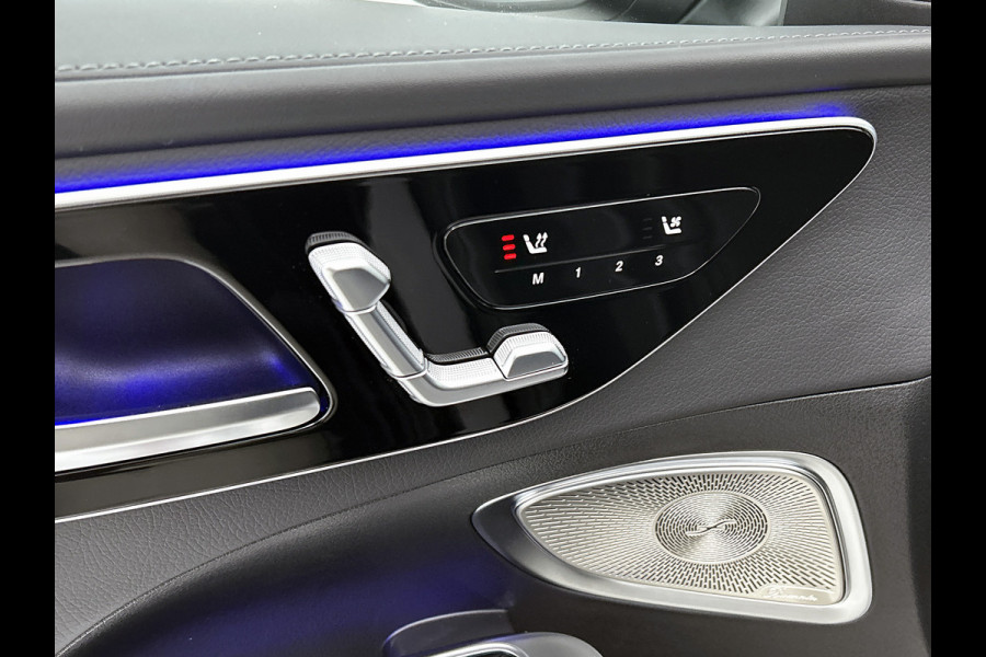 Mercedes-Benz C-Klasse 300 e Business Solution AMG | Multicontourstoelen voor | Burmester® 3D surround sound system | AIR BALANCE pakket | Winter pakket | Stoelventilatie/- verwarming voor | Walnotenhout |