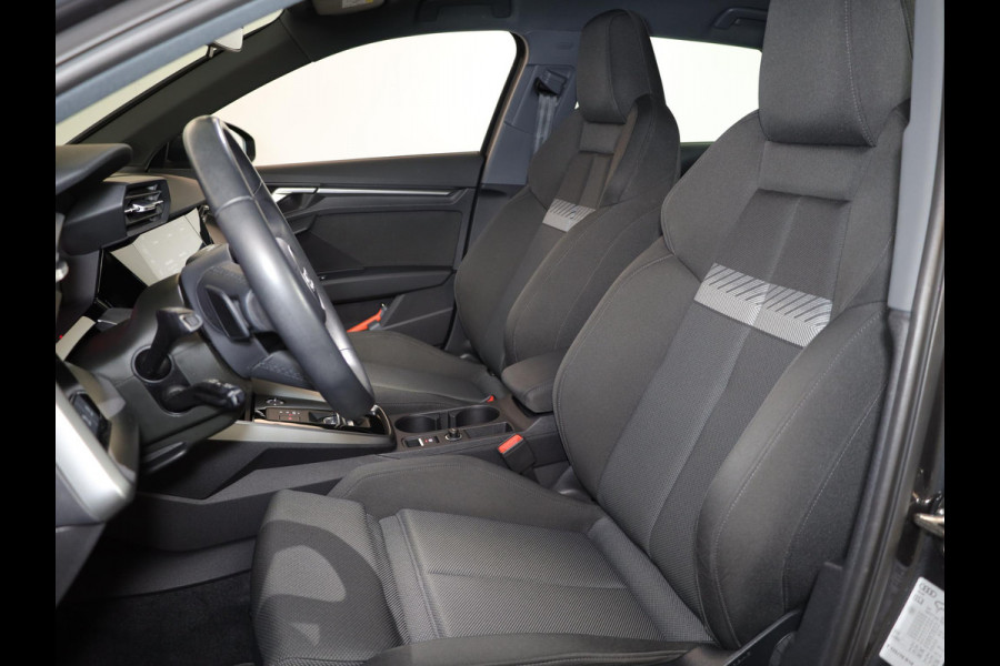 Audi A3 Sportback 30 TFSI Advanced edition 110pk | Parkeer assistent |17 inch | Climatronic | Virtual cockpit | Audi A3 Sportback 30 TFSI Advanced edition 110pk | Parkeer assistent |17 inch | Climatronic | Virtual cockpit |