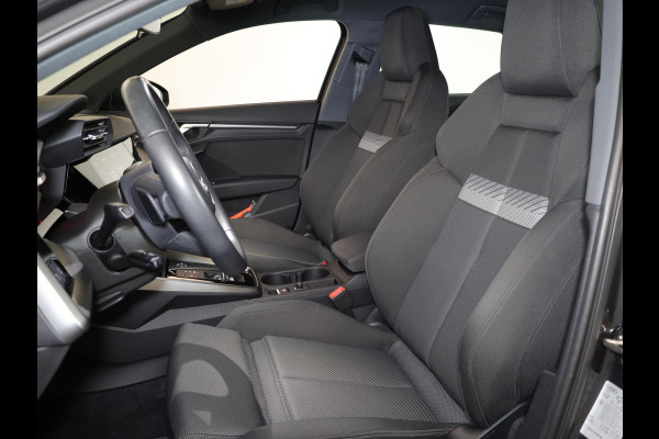 Audi A3 Sportback 30 TFSI Advanced edition 110pk | Parkeer assistent |17 inch | Climatronic | Virtual cockpit | Audi A3 Sportback 30 TFSI Advanced edition 110pk | Parkeer assistent |17 inch | Climatronic | Virtual cockpit |
