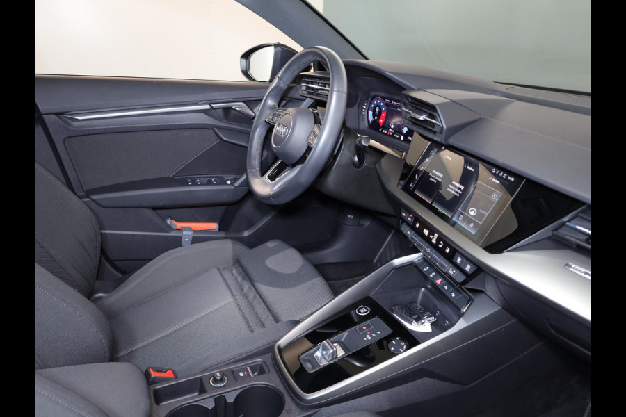 Audi A3 Sportback 30 TFSI Advanced edition 110pk | Parkeer assistent |17 inch | Climatronic | Virtual cockpit | Audi A3 Sportback 30 TFSI Advanced edition 110pk | Parkeer assistent |17 inch | Climatronic | Virtual cockpit |