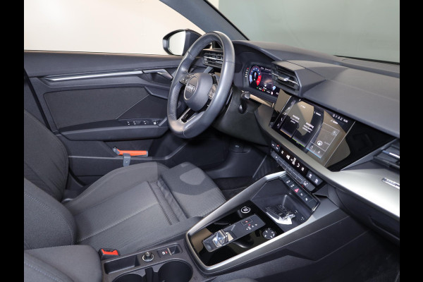 Audi A3 Sportback 30 TFSI Advanced edition 110pk | Parkeer assistent |17 inch | Climatronic | Virtual cockpit | Audi A3 Sportback 30 TFSI Advanced edition 110pk | Parkeer assistent |17 inch | Climatronic | Virtual cockpit |