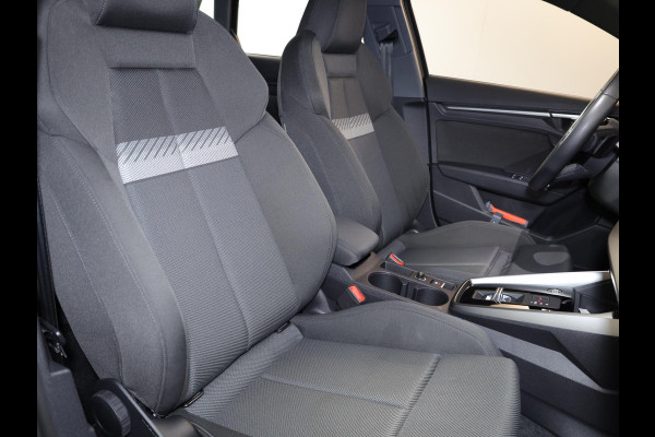 Audi A3 Sportback 30 TFSI Advanced edition 110pk | Parkeer assistent |17 inch | Climatronic | Virtual cockpit | Audi A3 Sportback 30 TFSI Advanced edition 110pk | Parkeer assistent |17 inch | Climatronic | Virtual cockpit |