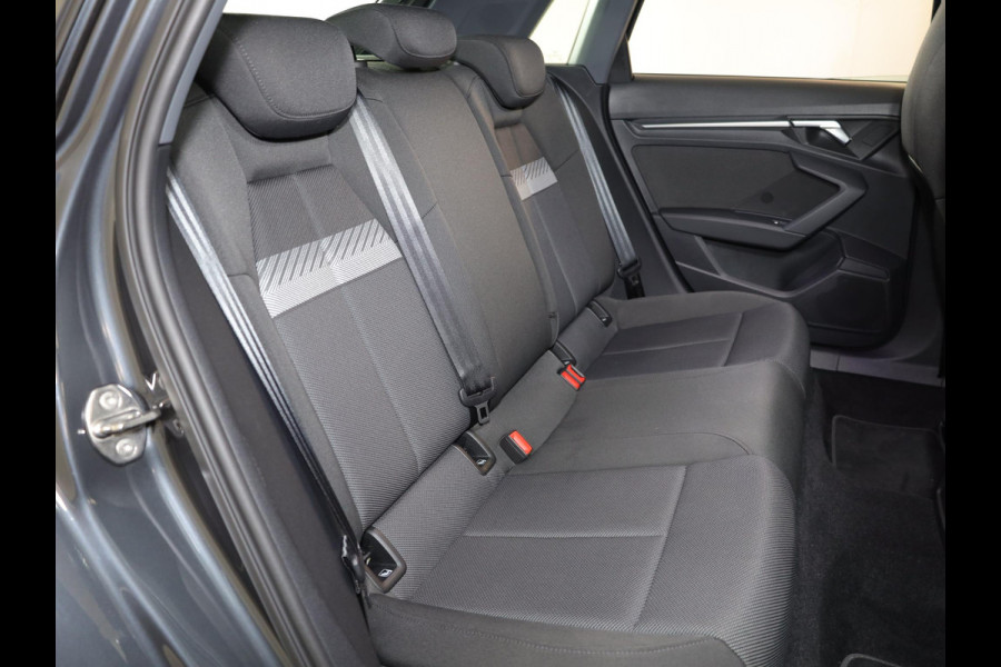 Audi A3 Sportback 30 TFSI Advanced edition 110pk | Parkeer assistent |17 inch | Climatronic | Virtual cockpit | Audi A3 Sportback 30 TFSI Advanced edition 110pk | Parkeer assistent |17 inch | Climatronic | Virtual cockpit |