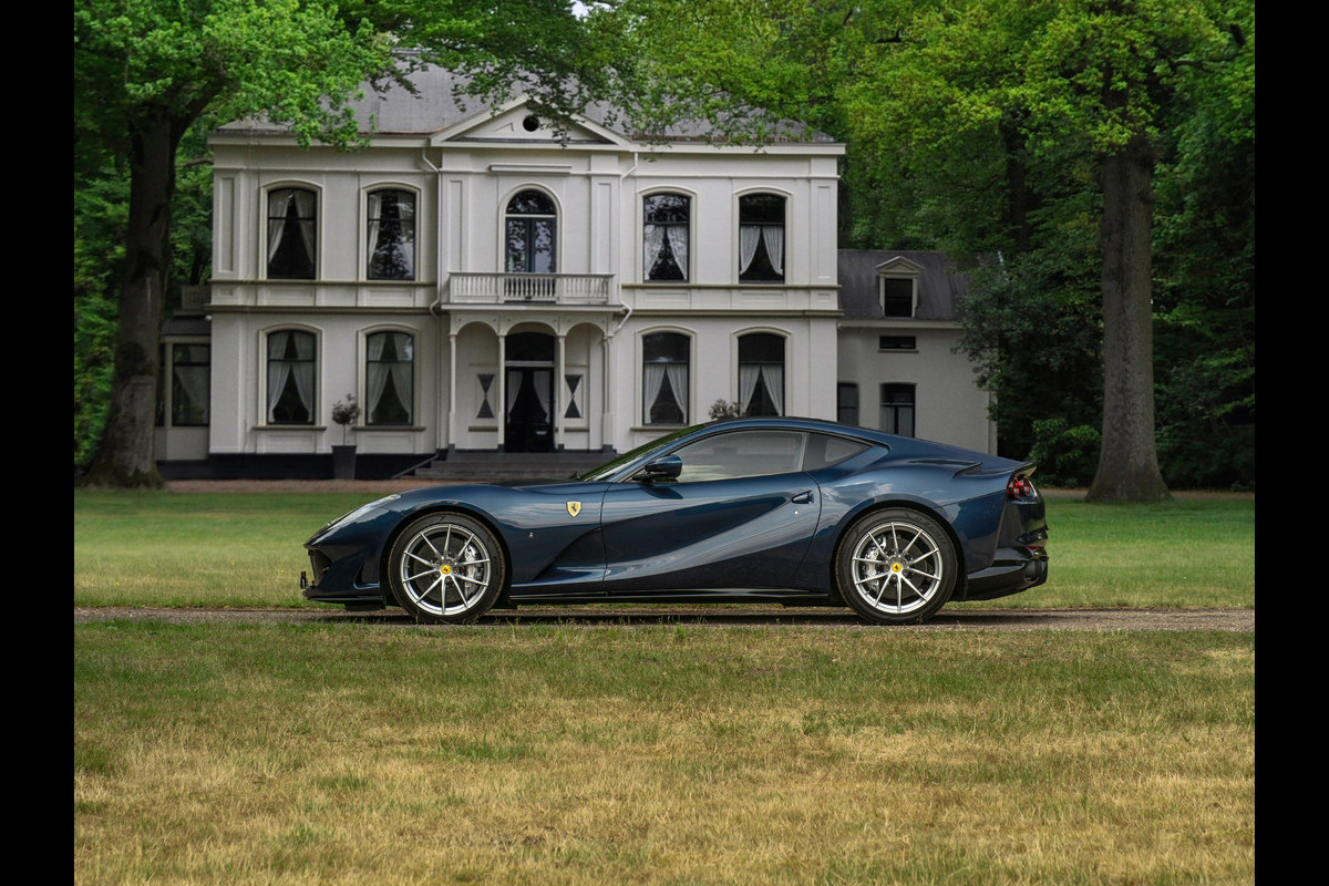 Ferrari 812 Superfast | Atelier Car | Blu Swaters | Veel alcantara! | Lift | JBL | Carbon Driver Zone | Briljante configuratie Ferrari 812 Superfast | Atelier Car | Blu Swaters | Veel alcantara! | Lift | JBL | Carbon Driver Zone | Briljante configuratie
