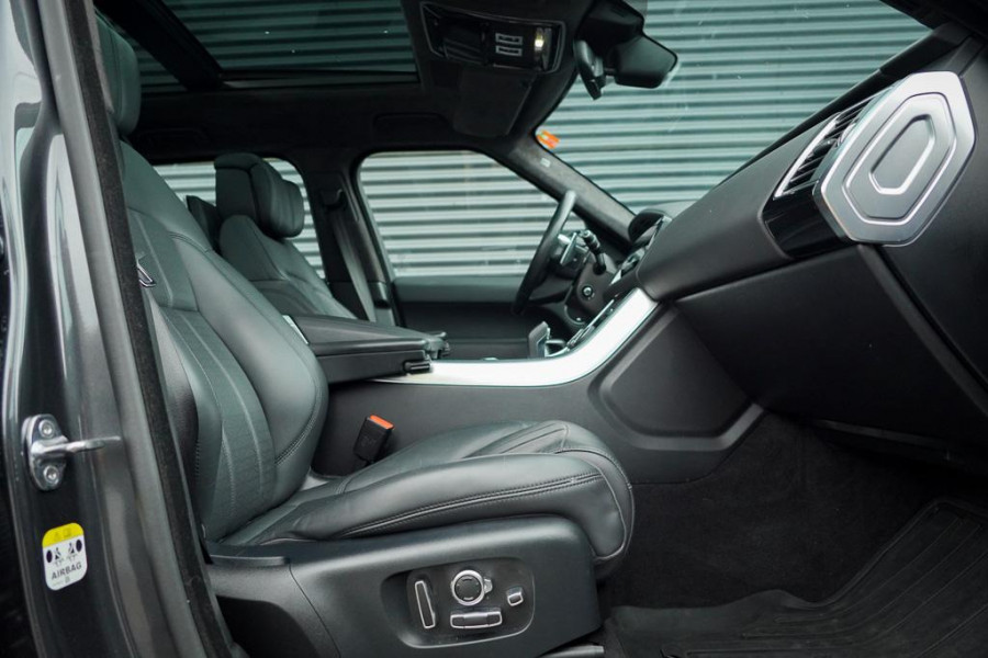 Land Rover Range Rover Sport 2.0 P400e Autobiography Dynamic / Pano / Stoelklima + Massage / Trekhaak Land Rover Range Rover Sport 2.0 P400e Autobiography Dynamic / Pano / Stoelklima + Massage / Trekhaak
