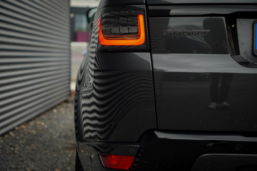 Land Rover Range Rover Sport 2.0 P400e Autobiography Dynamic / Pano / Stoelklima + Massage / Trekhaak Land Rover Range Rover Sport 2.0 P400e Autobiography Dynamic / Pano / Stoelklima + Massage / Trekhaak