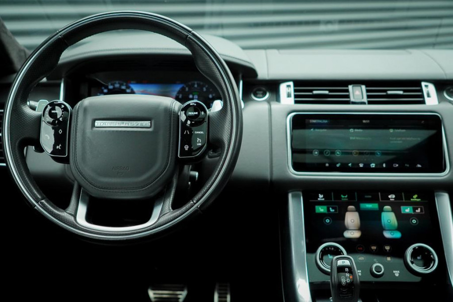 Land Rover Range Rover Sport 2.0 P400e Autobiography Dynamic / Pano / Stoelklima + Massage / Trekhaak Land Rover Range Rover Sport 2.0 P400e Autobiography Dynamic / Pano / Stoelklima + Massage / Trekhaak