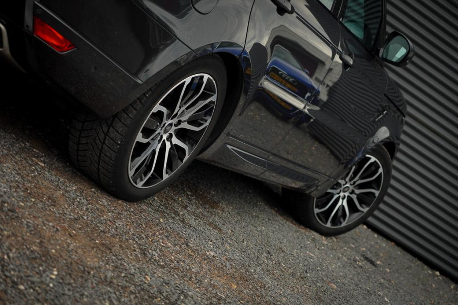 Land Rover Range Rover Sport 2.0 P400e Autobiography Dynamic / Pano / Stoelklima + Massage / Trekhaak Land Rover Range Rover Sport 2.0 P400e Autobiography Dynamic / Pano / Stoelklima + Massage / Trekhaak
