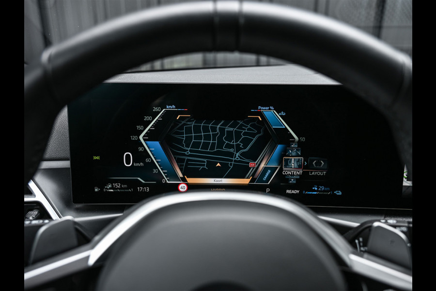 BMW 3 Serie Touring 330e xDrive M-SPORT | FACELIFT | ACCU 19,5 kWh | ACTIVE CRUISE | ELEKTR. TREKHAAK | HIFI AUDIO | SHADOW LINE | CAMERA |