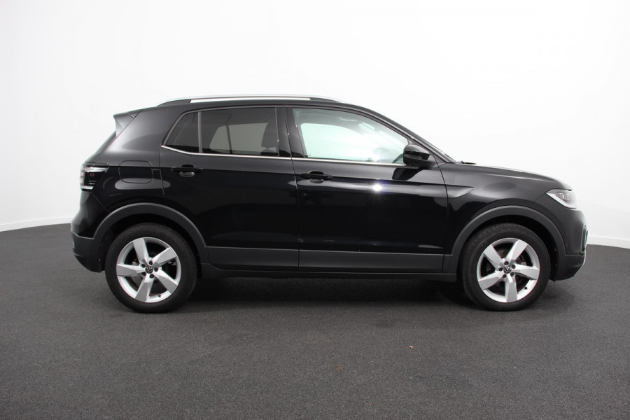 Volkswagen T-Cross 1.5 TSI DSG Style Team Navigatie Apple Carplay/Android Auto Adaptive cruise control Parkeersensoren Camera Stoelverwarming Virtual Cockpit Keyless Entry Lane assist Privacy glas