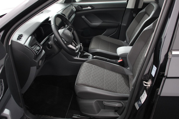 Volkswagen T-Cross 1.5 TSI DSG Style Team Navigatie Apple Carplay/Android Auto Adaptive cruise control Parkeersensoren Camera Stoelverwarming Virtual Cockpit Keyless Entry Lane assist Privacy glas