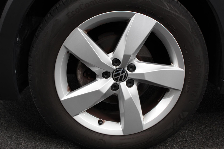 Volkswagen T-Cross 1.5 TSI DSG Style Team Navigatie Apple Carplay/Android Auto Adaptive cruise control Parkeersensoren Camera Stoelverwarming Virtual Cockpit Keyless Entry Lane assist Privacy glas