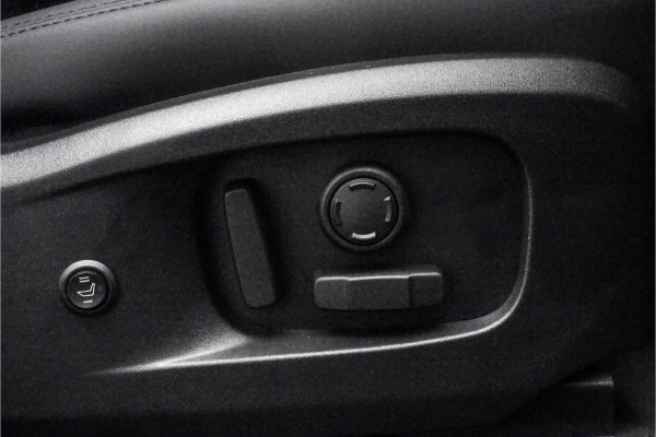 Land Rover Defender 110 2.0 P300e 110 X-Dynamic SE Pano ACC 360° Memory 22" Stoelverw
