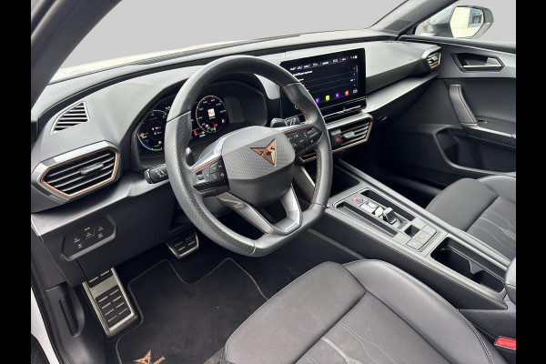 CUPRA Leon Sportstourer 1.4 e-Hybrid VZ Adrenaline CUPRA Leon Sportstourer 1.4 e-Hybrid VZ Adrenaline