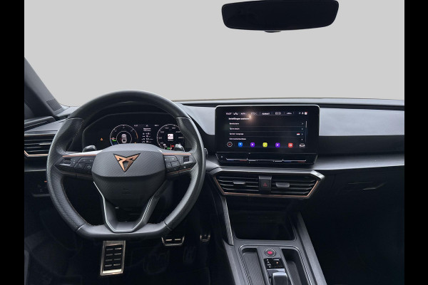 CUPRA Leon Sportstourer 1.4 e-Hybrid VZ Adrenaline CUPRA Leon Sportstourer 1.4 e-Hybrid VZ Adrenaline