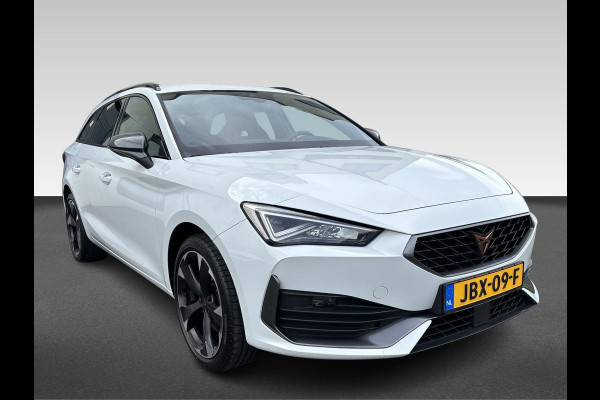 CUPRA Leon Sportstourer 1.4 e-Hybrid VZ Adrenaline CUPRA Leon Sportstourer 1.4 e-Hybrid VZ Adrenaline