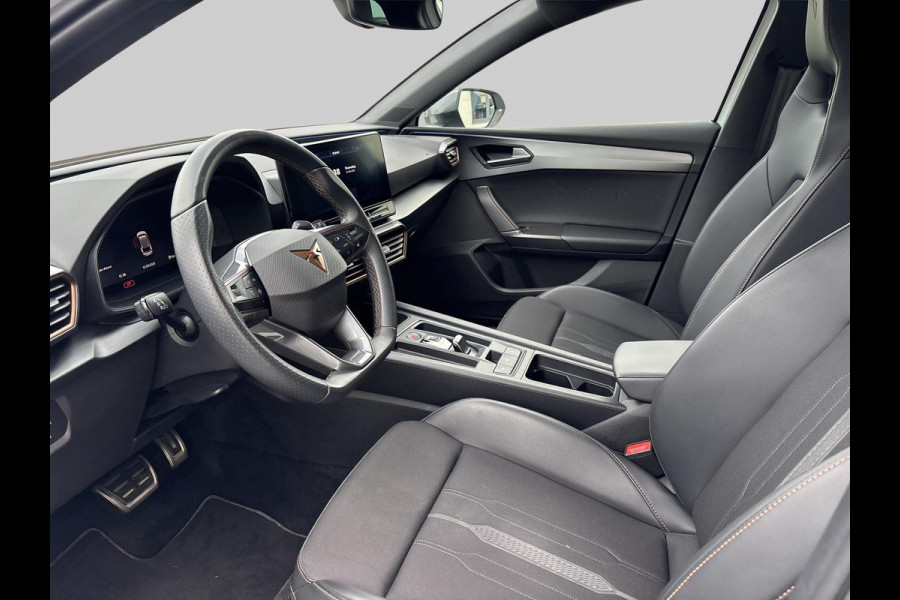 CUPRA Leon Sportstourer 1.4 e-Hybrid VZ Adrenaline CUPRA Leon Sportstourer 1.4 e-Hybrid VZ Adrenaline