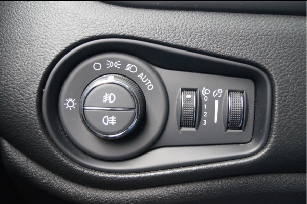 Jeep Renegade 4xe 240 Plug-in Hybrid Electric S │19'' velgen│Clima│Cruise│Camera│CarPlay