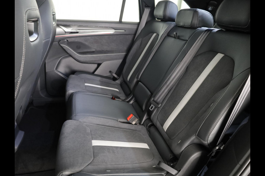 Škoda Kodiaq Sportline Business m-HEV 1.5 TSI 150 pk 7 versn. | 7 persoons | Trekhaak wegklapbaar | Panoramadak | Winter pakket