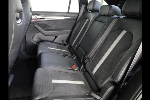 Škoda Kodiaq Sportline Business m-HEV 1.5 TSI 150 pk 7 versn. | 7 persoons | Trekhaak wegklapbaar | Panoramadak | Winter pakket