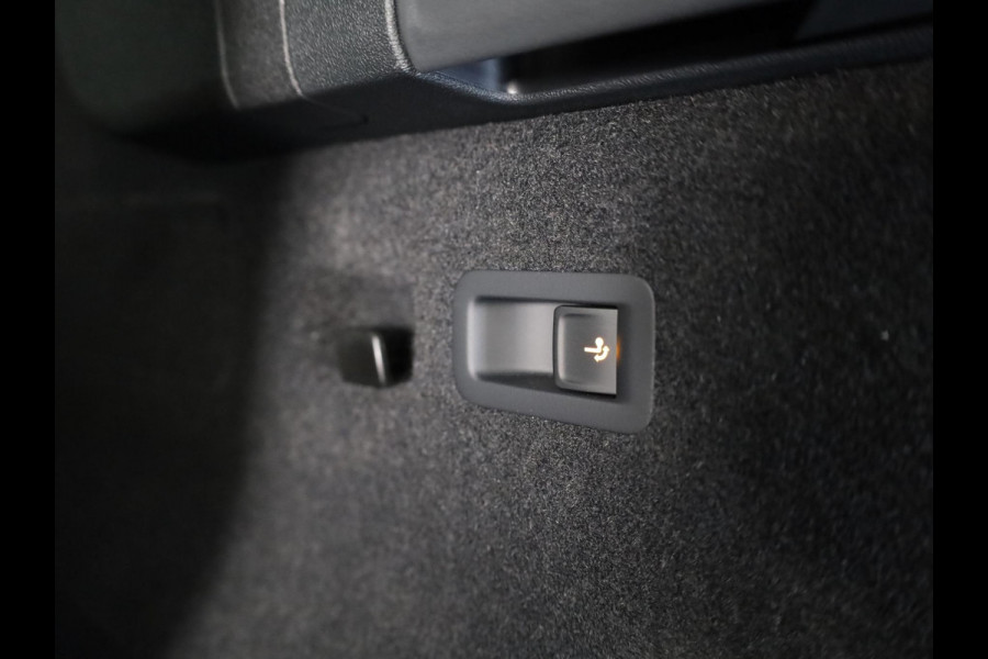 Škoda Kodiaq Sportline Business m-HEV 1.5 TSI 150 pk 7 versn. | 7 persoons | Trekhaak wegklapbaar | Panoramadak | Winter pakket