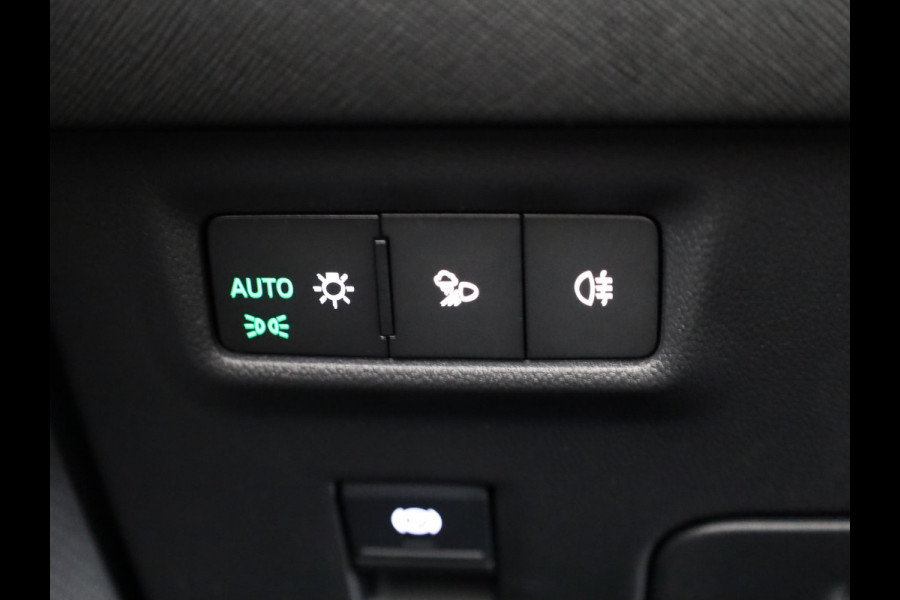 Škoda Kodiaq Sportline Business m-HEV 1.5 TSI 150 pk 7 versn. | 7 persoons | Trekhaak wegklapbaar | Panoramadak | Winter pakket