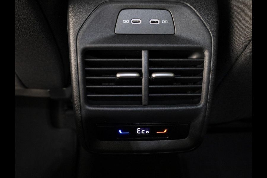 Škoda Superb Business Edition PHEV 1.5 TSI 204 pk 6 versn. DSG | Trekhaak wegklapbaar | Chrome pakket | 18 inch lichtmetalen velgen