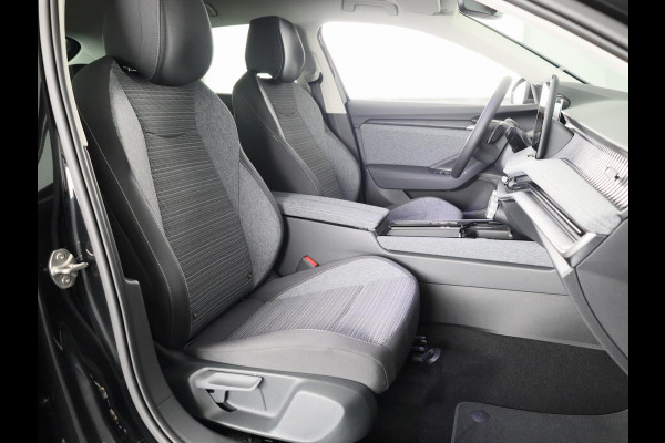 Škoda Superb Business Edition PHEV 1.5 TSI 204 pk 6 versn. DSG | Trekhaak wegklapbaar | Chrome pakket | 18 inch lichtmetalen velgen