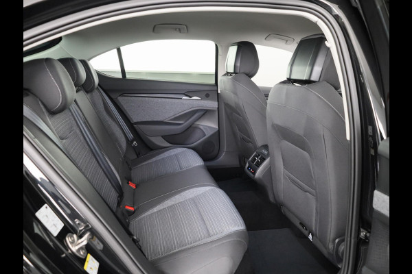 Škoda Superb Business Edition PHEV 1.5 TSI 204 pk 6 versn. DSG | Trekhaak wegklapbaar | Chrome pakket | 18 inch lichtmetalen velgen