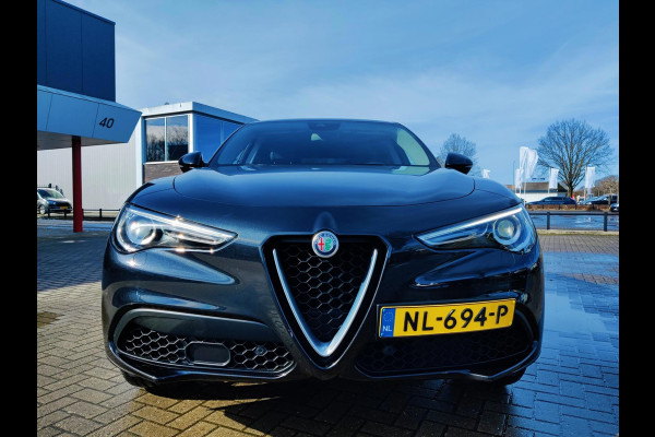 Alfa Romeo Stelvio 2.0 T AWD First Edition Tuned by Squadra