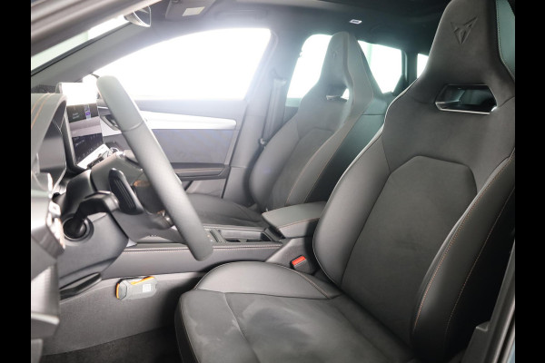 CUPRA Formentor 1.5 TSI e-Hybrid VZ Performance 272pk| Panoramadak | Matrix verlichting | 19 inch lichtmetalen velgen