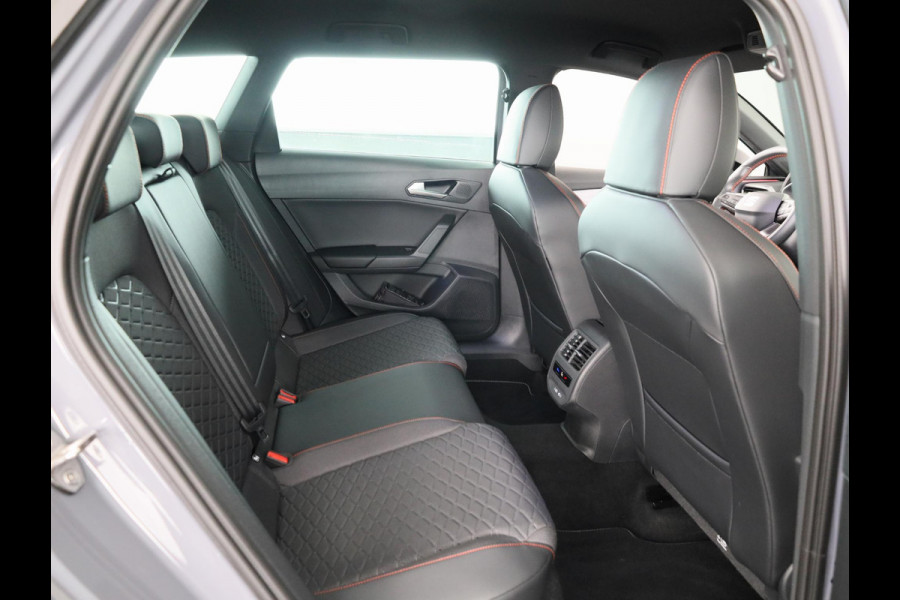 Seat Leon Sportstourer 1.5 TSI 204pk e-Hybrid FR Business | Black pakket | Led plus