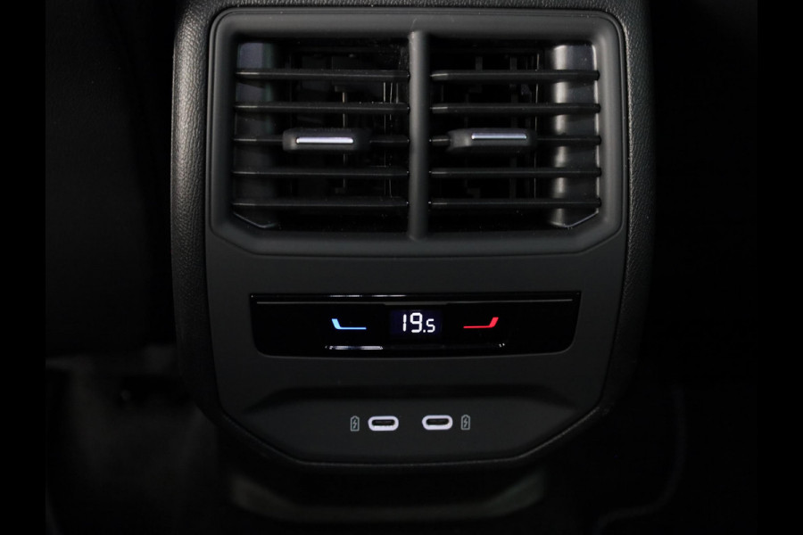 Seat Leon Sportstourer 1.5 TSI 204pk e-Hybrid FR Business | Black pakket | Led plus