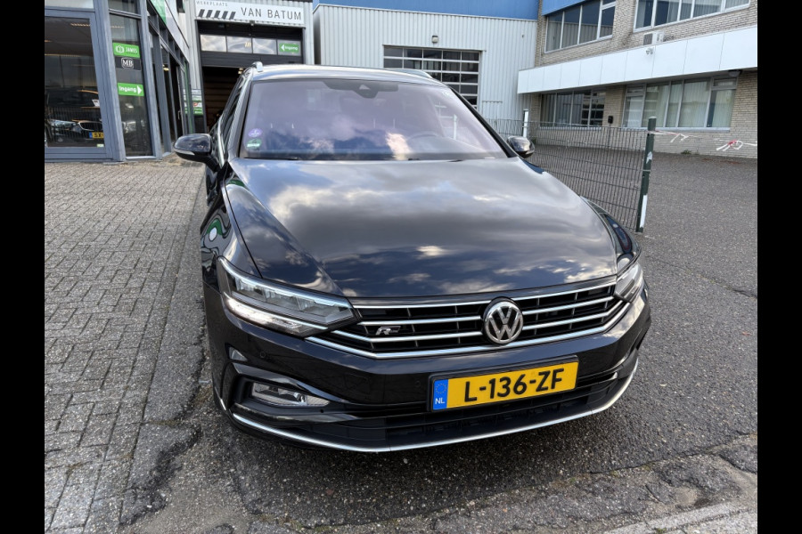 Volkswagen Passat Variant 2.0 TSI Elegance Business R-Line DSG