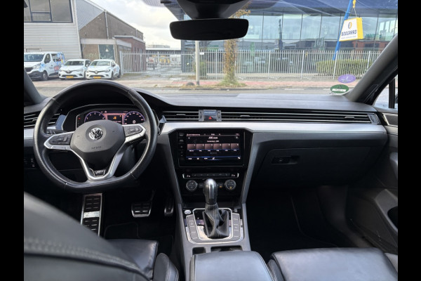 Volkswagen Passat Variant 2.0 TSI Elegance Business R-Line DSG
