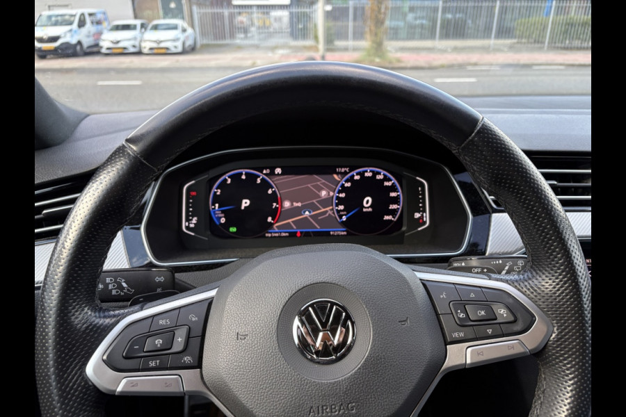 Volkswagen Passat Variant 2.0 TSI Elegance Business R-Line DSG