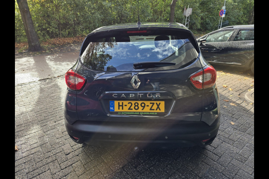 Renault Captur 0.9 TCe Expression | 2E EIGENAAR | 12 MND GARANTIE | AIRCO | CRUISE | Renault Captur 0.9 TCe Expression | 2E EIGENAAR | 12 MND GARANTIE | AIRCO | CRUISE |