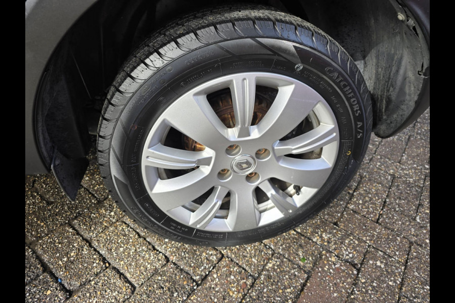 Renault Captur 0.9 TCe Expression | 2E EIGENAAR | 12 MND GARANTIE | AIRCO | CRUISE | Renault Captur 0.9 TCe Expression | 2E EIGENAAR | 12 MND GARANTIE | AIRCO | CRUISE |