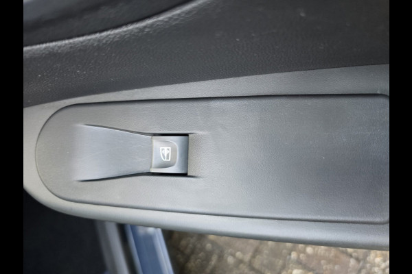 Renault Captur 0.9 TCe Expression | 2E EIGENAAR | 12 MND GARANTIE | AIRCO | CRUISE | Renault Captur 0.9 TCe Expression | 2E EIGENAAR | 12 MND GARANTIE | AIRCO | CRUISE |